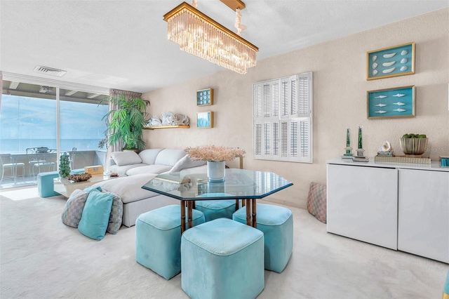 7000 BEACH PLAZA 208, St Pete Beach, FL 33706