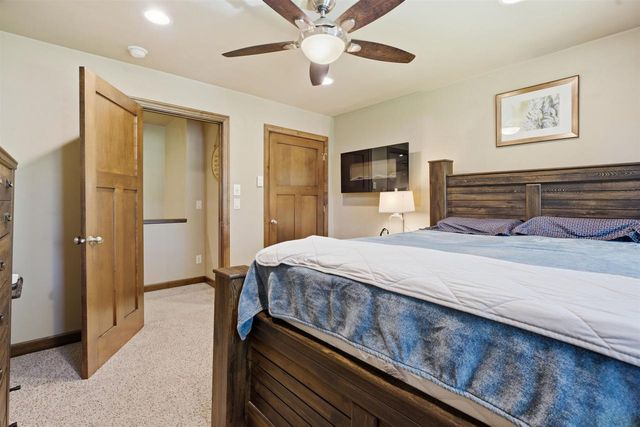 11 KOOLS COURT, Appleton, WI 54914