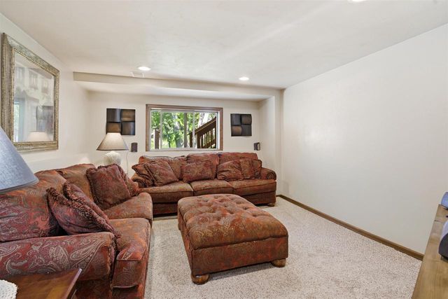 11 KOOLS COURT, Appleton, WI 54914