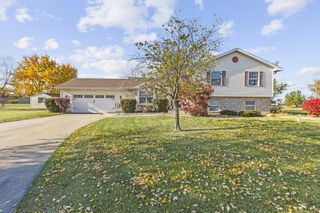 665 Windy Oak Court, Hebron, IN 46341