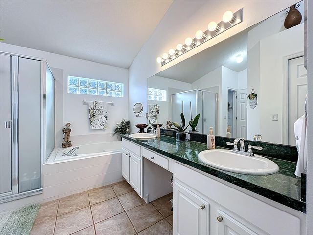 1918 SMOKETREE CIRCLE, Apopka, FL 32712