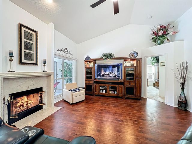 1918 SMOKETREE CIRCLE, Apopka, FL 32712