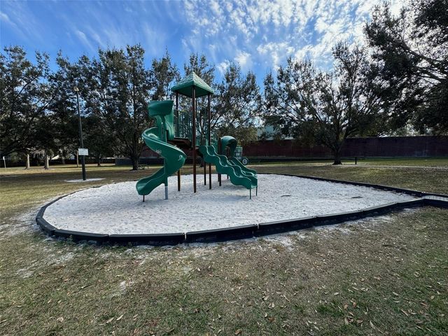 1918 SMOKETREE CIRCLE, Apopka, FL 32712