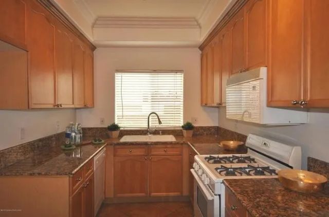 255 N Michigan 5, Pasadena, CA 91106