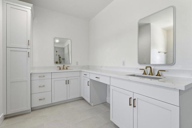 1007 Amore Street, Hollister, CA 95023