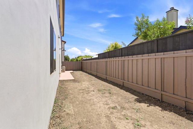 1007 Amore Street, Hollister, CA 95023