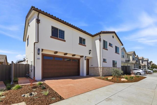 1007 Amore Street, Hollister, CA 95023