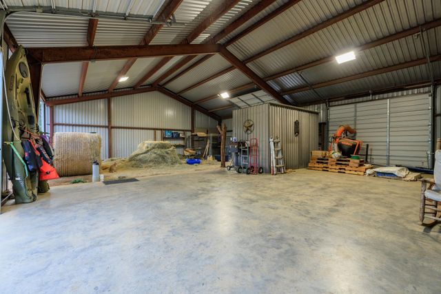 3724 Ranch Road 3347, Round Mountain, TX 78663