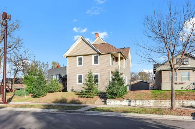 747 Buchanan Street NE, Minneapolis, MN 55413