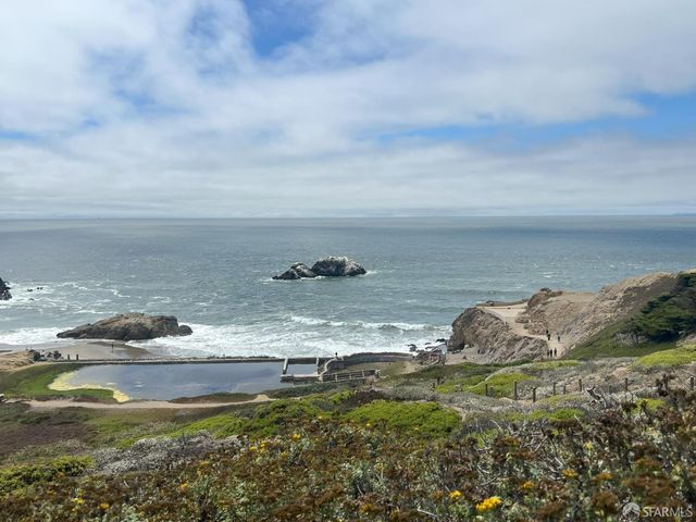 362 24th Avenue 3, San Francisco, CA 94121