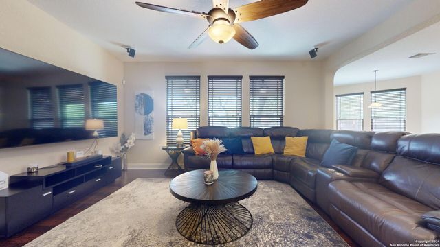 4434 Bay Shr, San Antonio, TX 78259