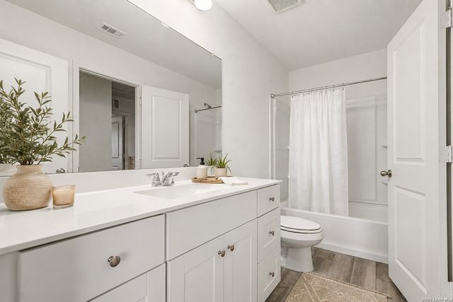 7743 Fern Hollow, San Antonio, TX 78252