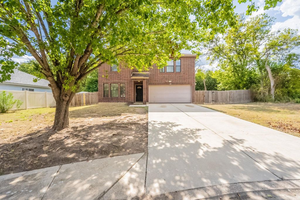 360 Whispering Hollow DR, Kyle, TX 78640