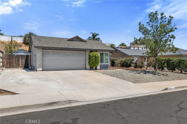 22754 Chambray, Moreno Valley, CA 92557