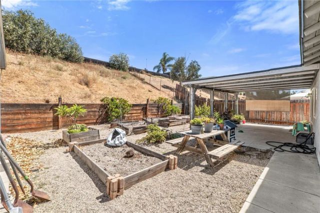 22754 Chambray, Moreno Valley, CA 92557