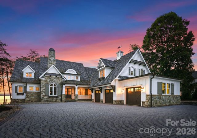 193 Attleboro Place, Mooresville, NC 28117