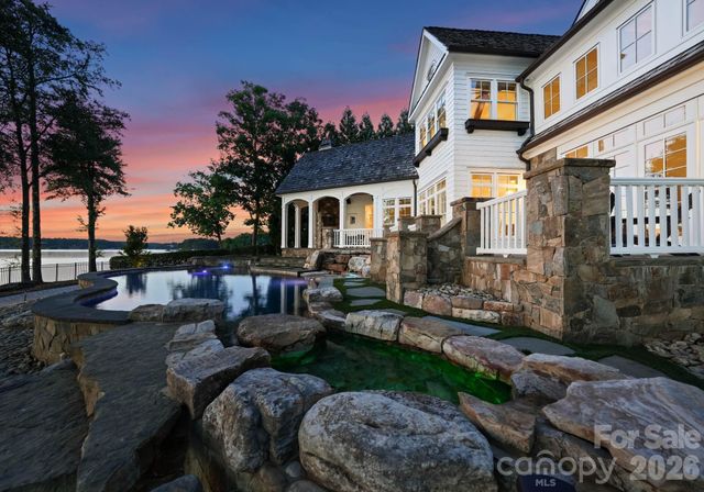 193 Attleboro Place, Mooresville, NC 28117