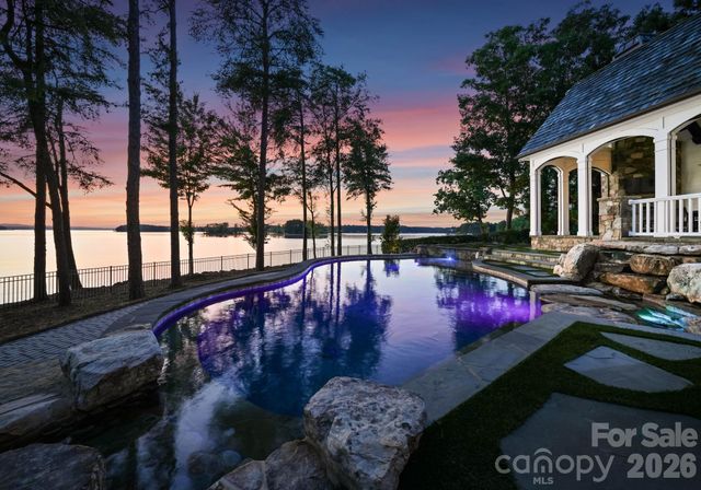 193 Attleboro Place, Mooresville, NC 28117