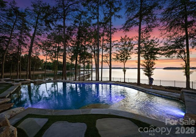 193 Attleboro Place, Mooresville, NC 28117