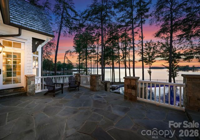 193 Attleboro Place, Mooresville, NC 28117