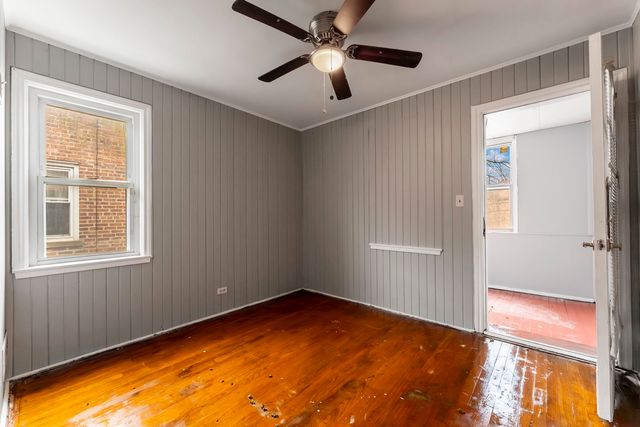 328 Callan Avenue 2S, Evanston, IL 60202