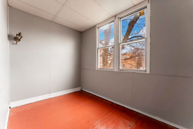 328 Callan Avenue 2S, Evanston, IL 60202