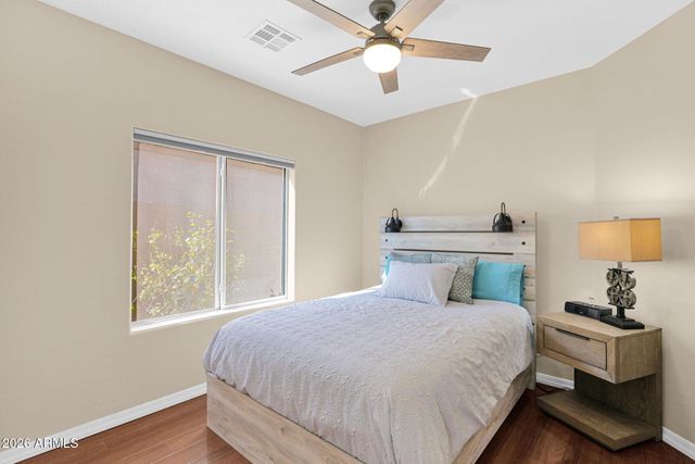 1334 W SEASHORE Drive, Gilbert, AZ 85233