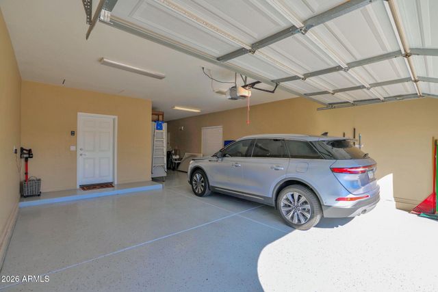 1334 W SEASHORE Drive, Gilbert, AZ 85233