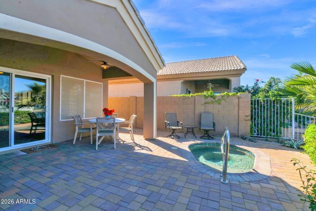 1334 W SEASHORE Drive, Gilbert, AZ 85233