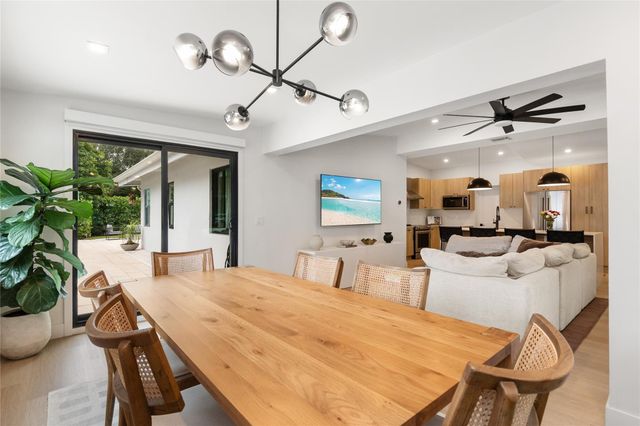 1080 E Country Club Circle, Plantation, FL 33317