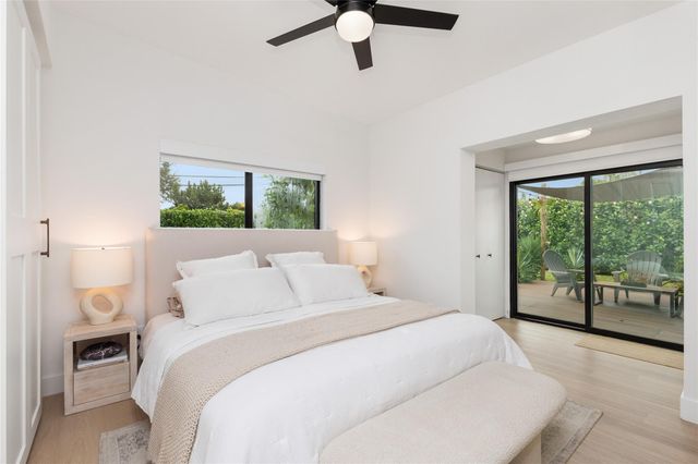 1080 E Country Club Circle, Plantation, FL 33317