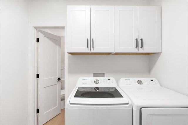 1080 E Country Club Circle, Plantation, FL 33317