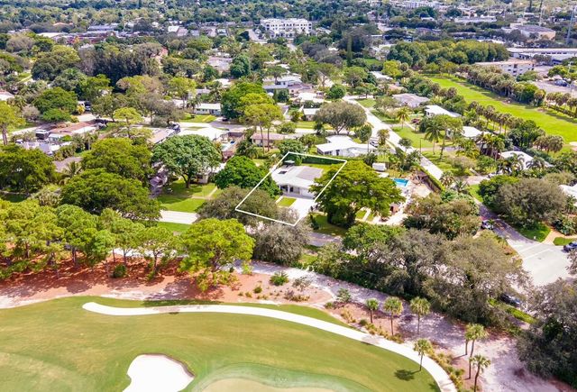 1080 E Country Club Circle, Plantation, FL 33317