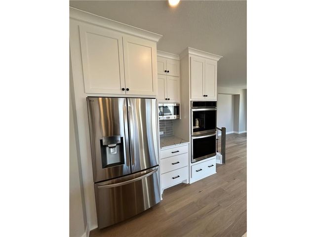 4097 Arbor Drive, Woodbury, MN 55129