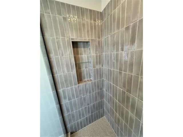 4097 Arbor Drive, Woodbury, MN 55129