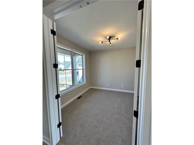 4097 Arbor Drive, Woodbury, MN 55129