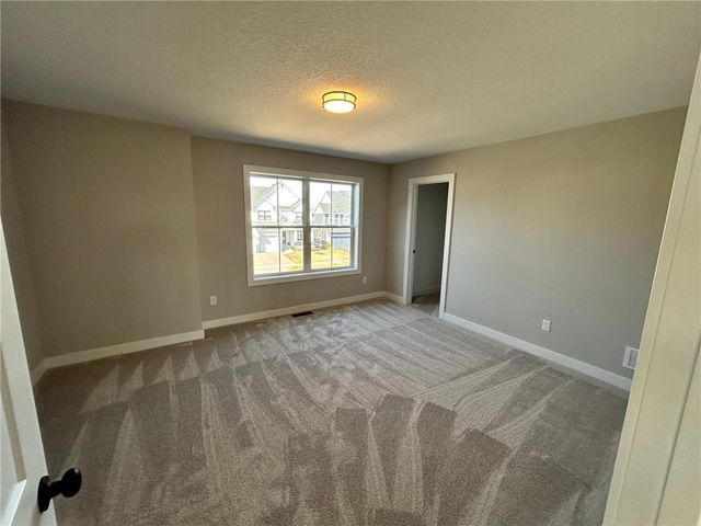 4097 Arbor Drive, Woodbury, MN 55129