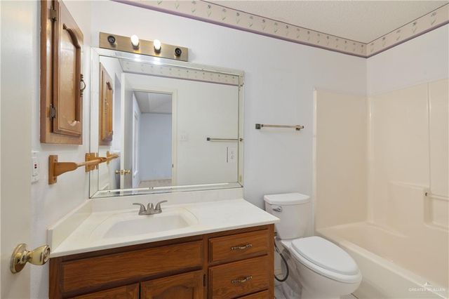 1605 Sun Street, Mission, TX 78572