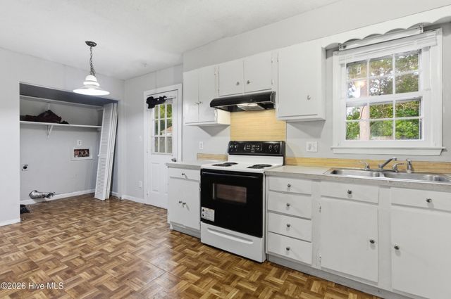 347 Jeanette Street, Winterville, NC 28590
