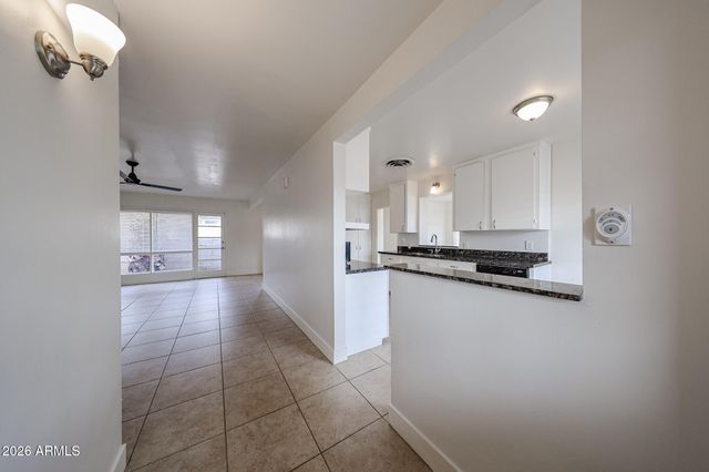 2340 W OSBORN Road, Phoenix, AZ 85015