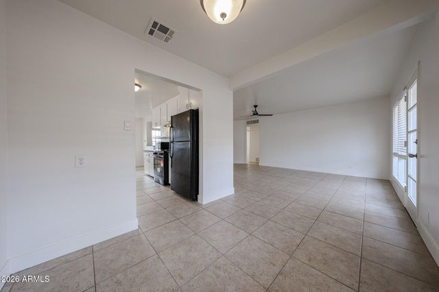 2340 W OSBORN Road, Phoenix, AZ 85015