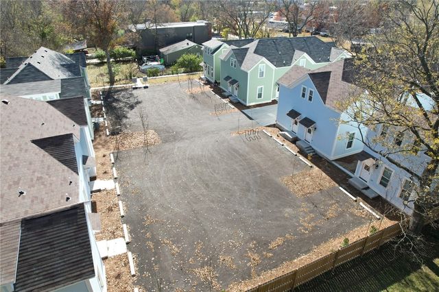 764 S Locust Street F-1, Fayetteville, AR 72701