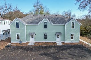 764 S Locust Street F-1, Fayetteville, AR 72701
