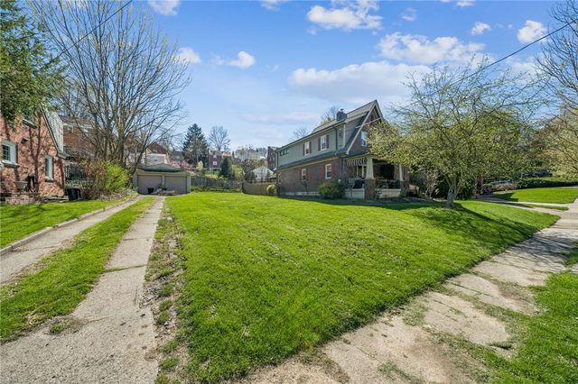 282 Ashland Ave, Mt Lebanon, PA 15228