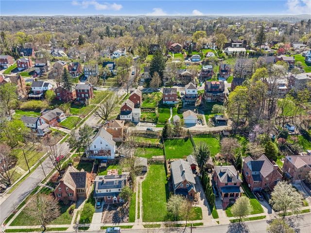282 Ashland Ave, Mt Lebanon, PA 15228