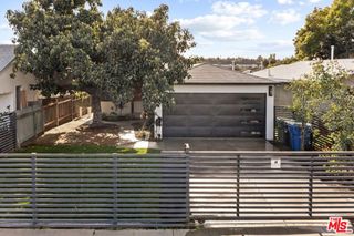 3152 Atwater Avenue, Los Angeles, CA 90039