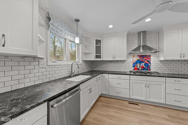 712 Beaver Dam Road, Raleigh, NC 27607