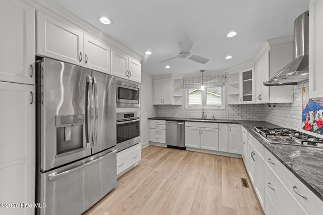 712 Beaver Dam Road, Raleigh, NC 27607