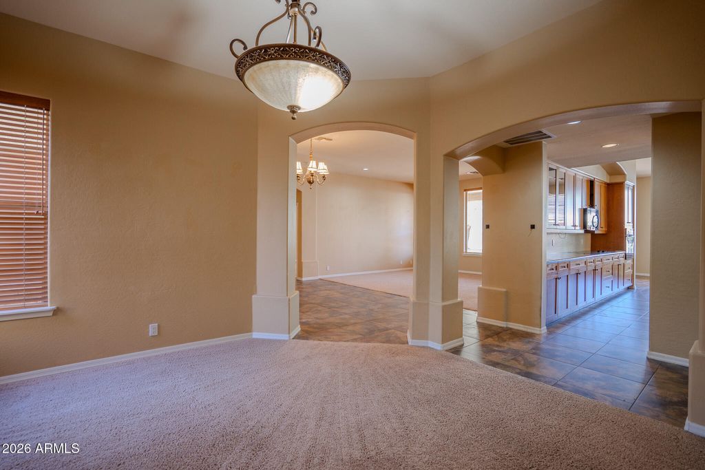 Image 12 of property listing at 14210 W GREENTREE Drive S, Litchfield Park, AZ 85340