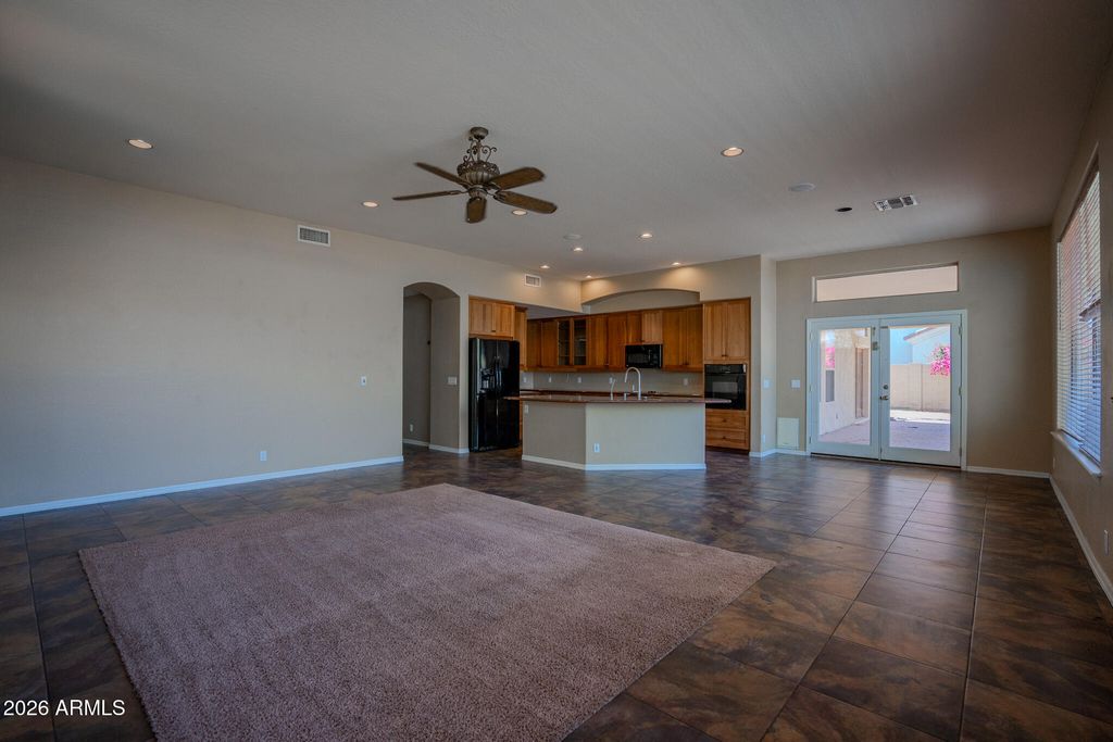 Image 13 of property listing at 14210 W GREENTREE Drive S, Litchfield Park, AZ 85340